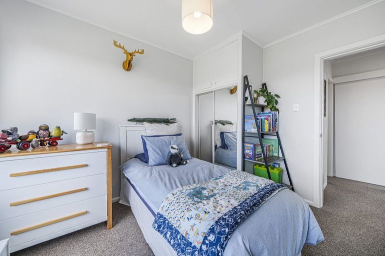 Photo of property in 10 Jocelyn Street, Casebrook, Christchurch, 8051