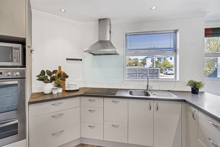 Photo of property in 29 Clare Road, St Albans, Christchurch, 8014