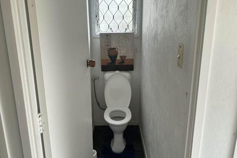 Photo of property in 1/42 Sheridan Drive, New Lynn, Auckland, 0600