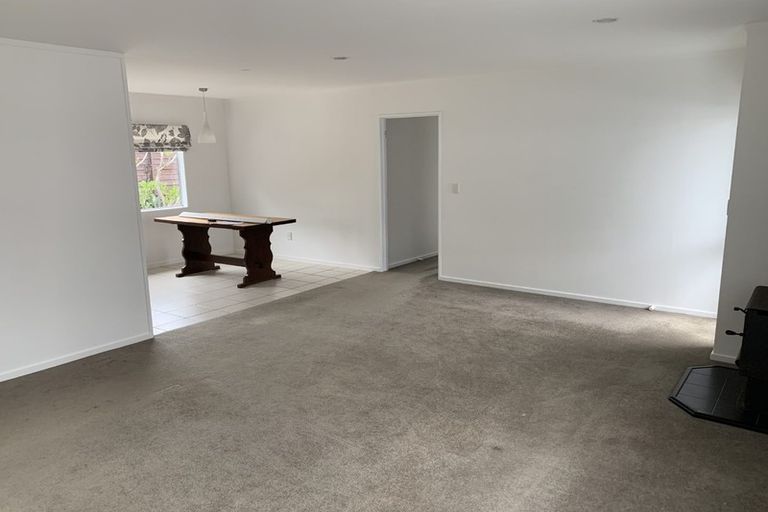 Photo of property in 12b Penton Road, Stanmore Bay, Whangaparaoa, 0932