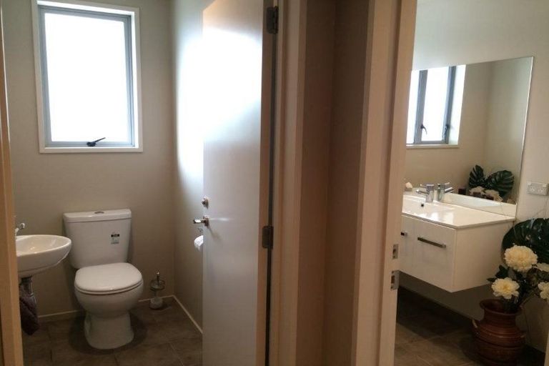 Photo of property in 12a Alpha Close, Wanaka, 9305