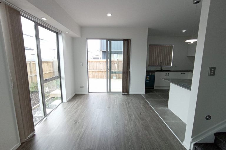 Photo of property in 28 Tumu Road, Papakura, 2110