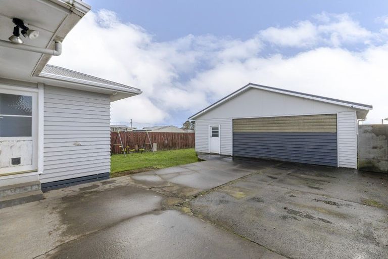 Photo of property in 237 Huatoki Street, Upper Vogeltown, New Plymouth, 4310