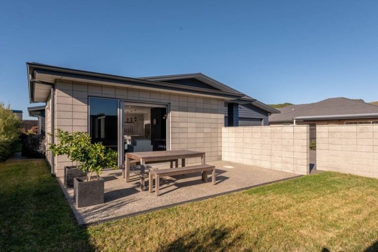 Photo of property in 56 Hamon Place, Pukehangi, Rotorua, 3015