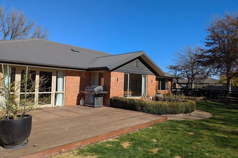 Photo of property in 10 Chanel Place, Prebbleton, 7604