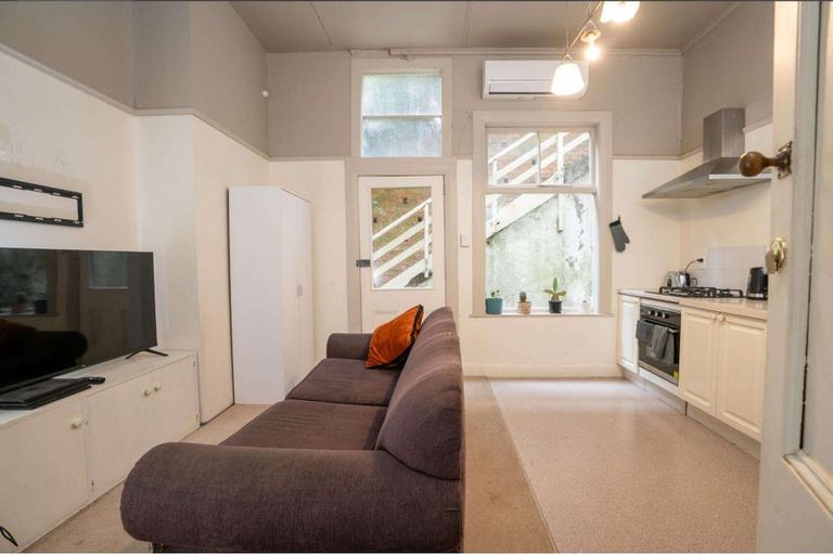 Photo of property in 49 Upland Road, Kelburn, Wellington, 6012