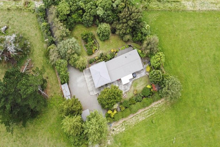 Photo of property in 901 Tennent Drive, Linton, Palmerston North, 4472