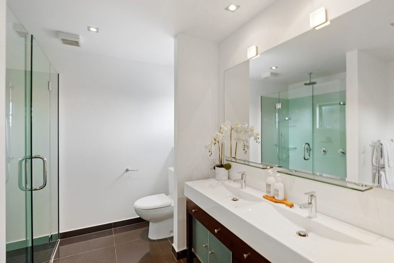 Photo of property in 243 Ilam Road, Ilam, Christchurch, 8041