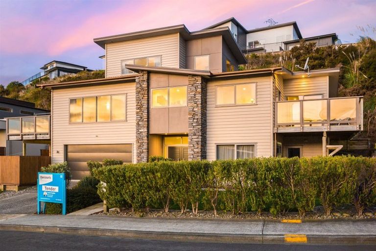 Photo of property in 51 Spyglass Lane, Whitby, Porirua, 5024