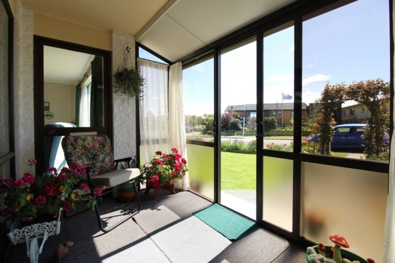 Photo of property in 3 Waterford Drive, Winton, 9720