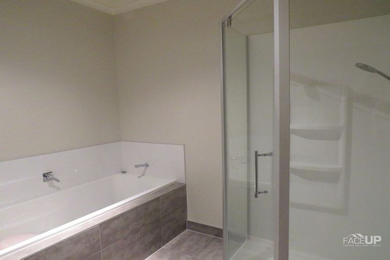 Photo of property in 144 Hobsonville Point Road, Hobsonville, Auckland, 0616