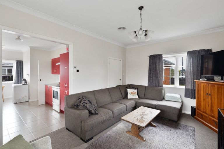 Photo of property in 36 Cuba Street, Marton, 4710