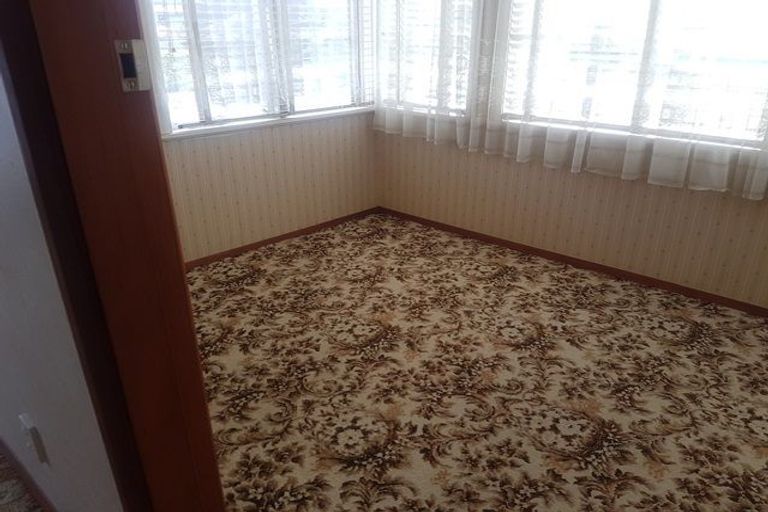 Photo of property in 43 Nottingham Avenue, Awapuni, Palmerston North, 4412