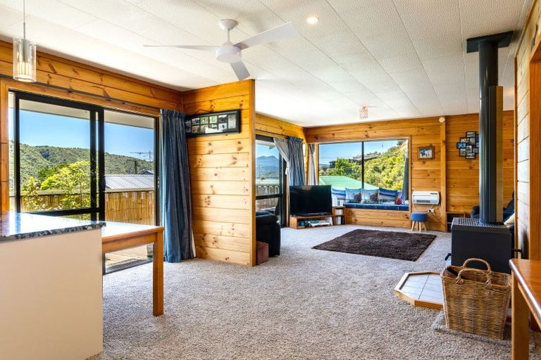 Photo of property in 312e Waikawa Road, Waikawa, Picton, 7220