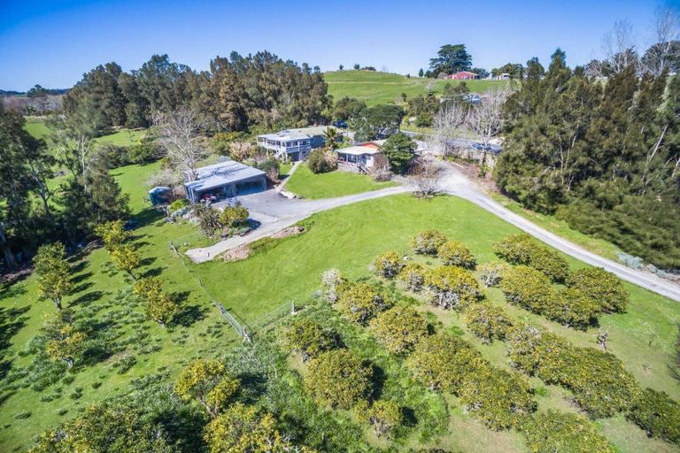 Photo of property in 325 Sandspit Road, Warkworth, 0982
