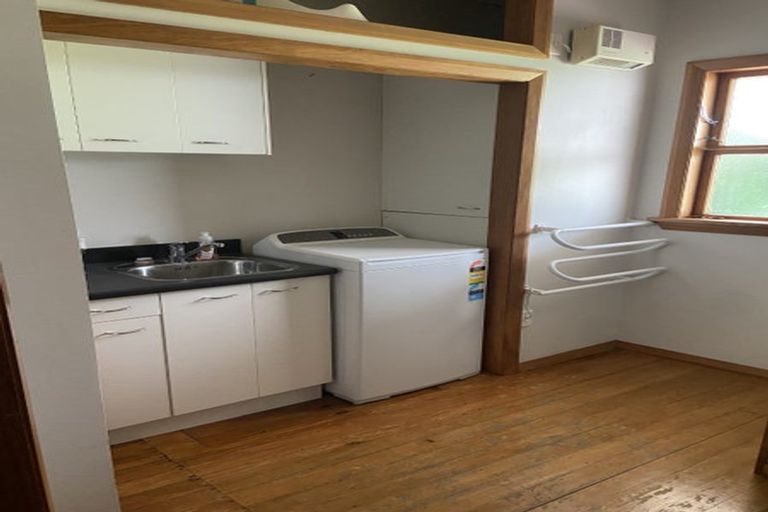 Photo of property in 34 Roberts Avenue, Aramoho, Whanganui, 4500