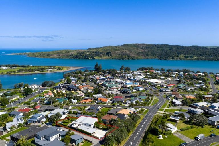 Photo of property in 18 Upper Bow Street, Raglan, 3225