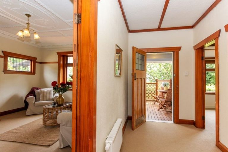 Photo of property in 107 Belt Road, New Plymouth, 4310