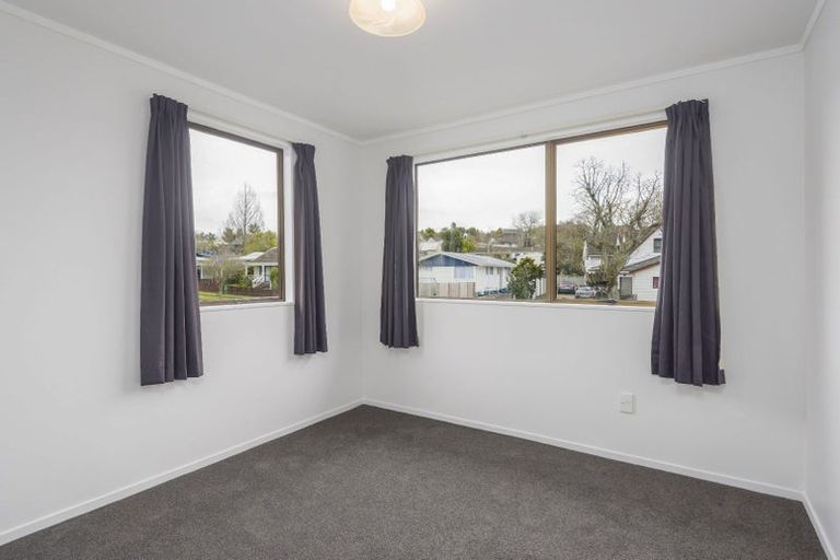 Photo of property in 19 Matipo Crescent, Pukete, Hamilton, 3200