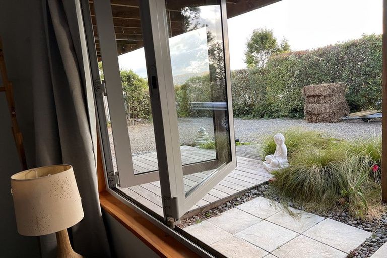 Photo of property in 13a Te Ra Crescent, Diamond Harbour, 8972