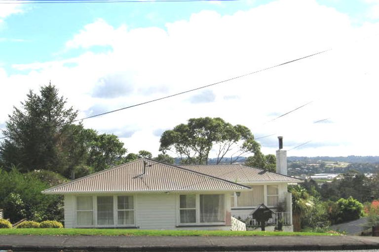 Photo of property in 29 Sunhill Road, Sunnyvale, Auckland, 0612