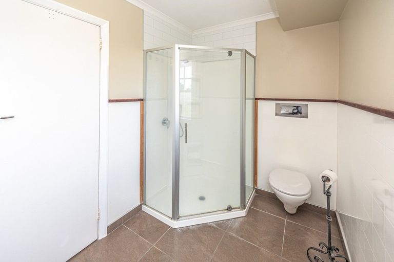 Photo of property in 3 Dickson Crescent, Saint Johns Hill, Whanganui, 4500