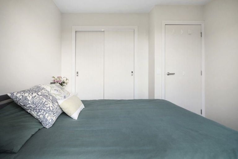 Photo of property in 79 Chartwell Drive, Crofton Downs, Wellington, 6035