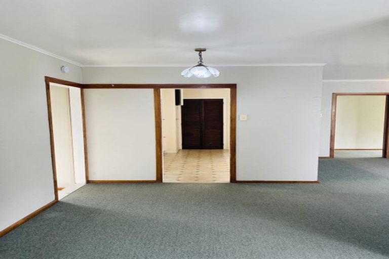 Photo of property in 17 Cedar Place, Hillcrest, Hamilton, 3216