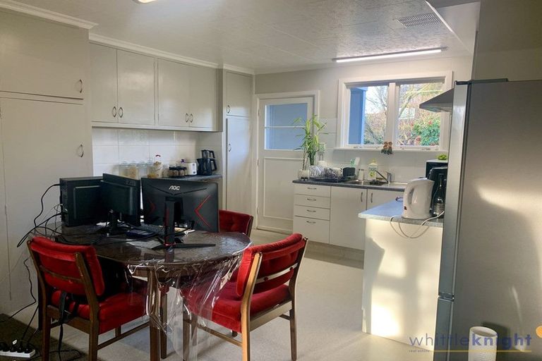 Photo of property in 112a Totara Street, Riccarton, Christchurch, 8041