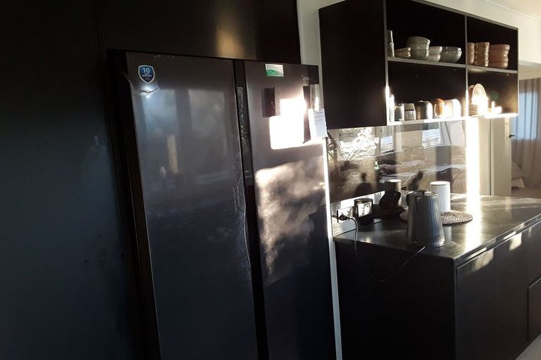 Photo of property in 1/22 Neptune Avenue, Beach Haven, Auckland, 0626