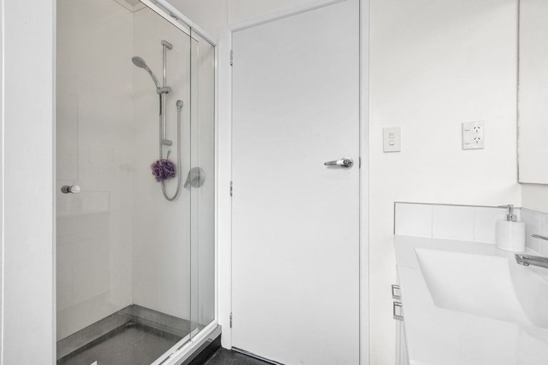 Photo of property in 9 Camellia Avenue, Bell Block, New Plymouth, 4312