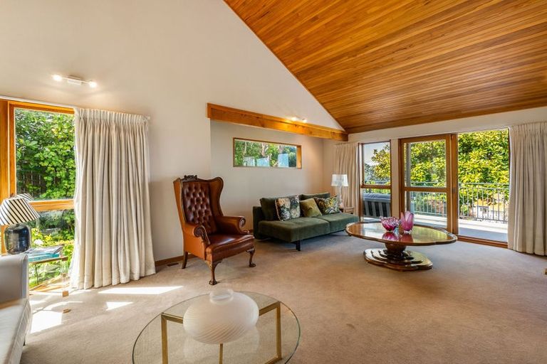 Photo of property in 14 Sefton Street, Wadestown, Wellington, 6012