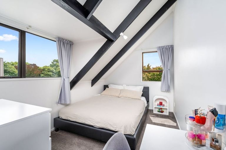 Photo of property in 25 Westfield Avenue, Templeton, Christchurch, 8042