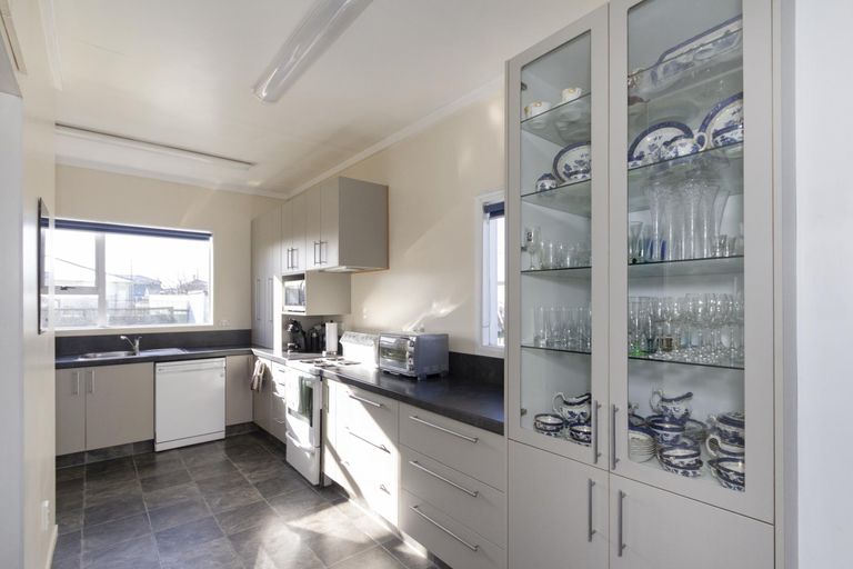 Photo of property in 16 Foyle Street, Oamaru North, Oamaru, 9400