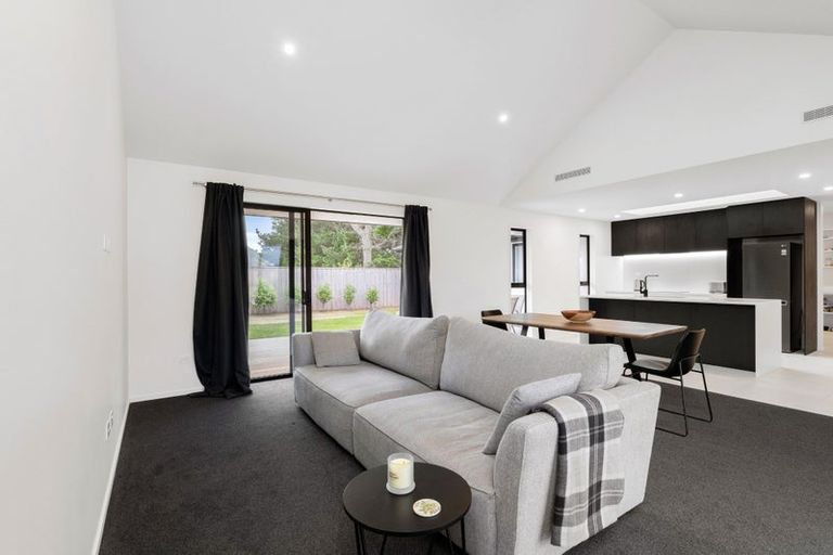 Photo of property in 12b Wykes Place, Amberley, 7410