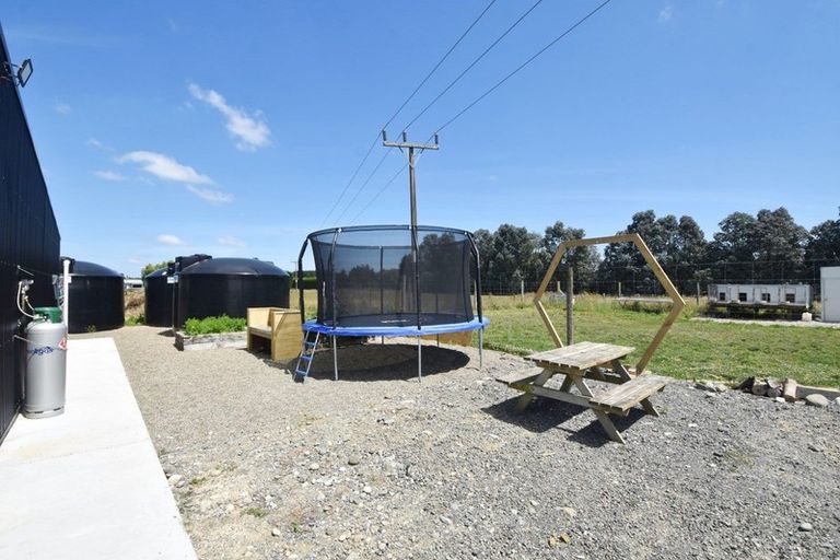 Photo of property in 283 West Plains School Road, West Plains, Invercargill, 9874