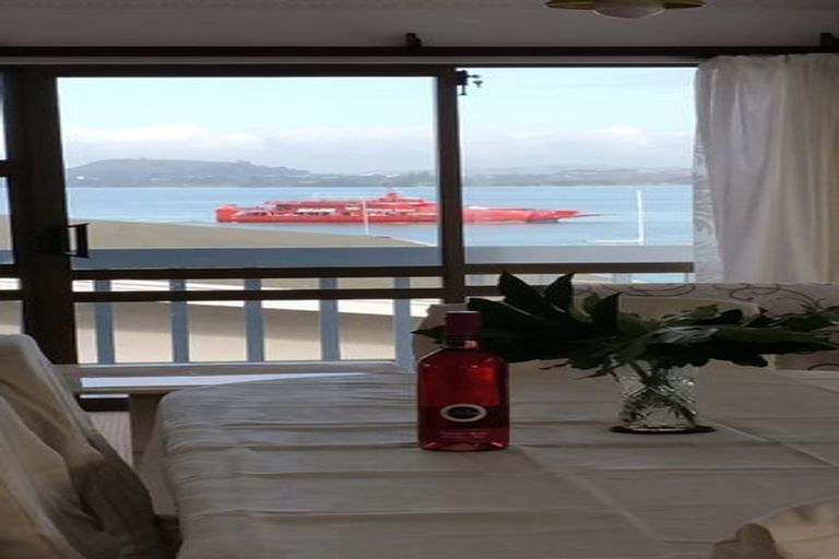 Photo of property in 1/62 The Parade, Bucklands Beach, Auckland, 2012