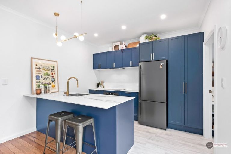 Photo of property in 40 Porutu Street, Fairfield, Lower Hutt, 5011