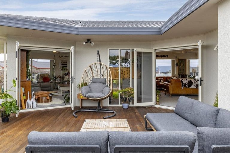 Photo of property in 16 Whetu Place, Nukuhau, Taupo, 3330