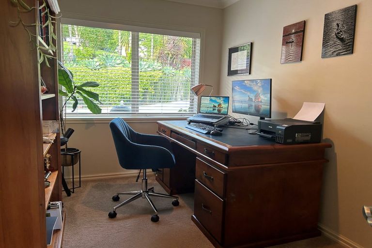 Photo of property in 124 Trig Road, Whitford, Howick, 2571