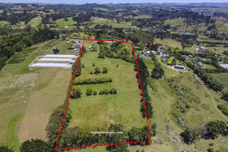 Photo of property in 47 Puke Road, Kumeu, 0891