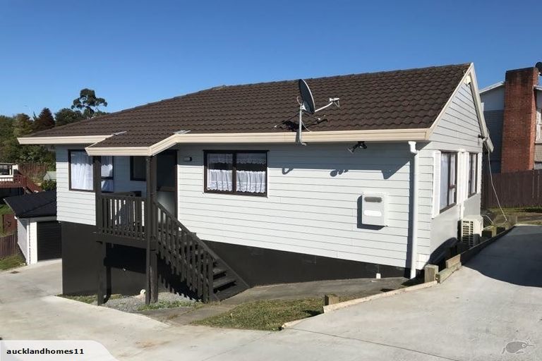 Photo of property in 23 Addison Drive, Glendene, Auckland, 0602