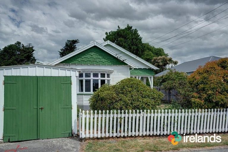 Photo of property in 2/10 Gordon Avenue, St Albans, Christchurch, 8014