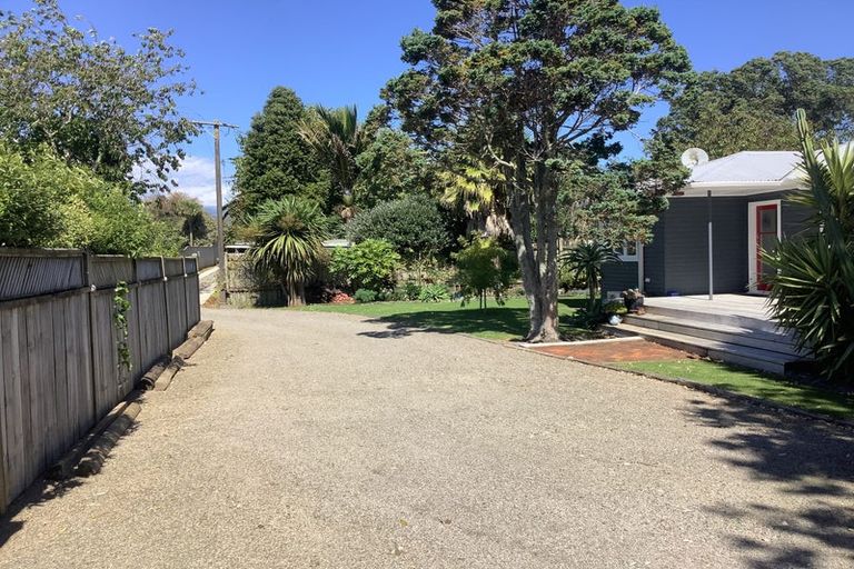 Photo of property in 28a Old Road South, Okato, 4335