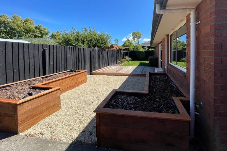 Photo of property in 2/47 Nottingham Avenue, Halswell, Christchurch, 8025