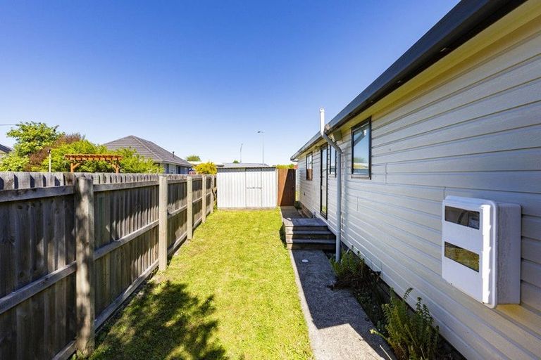 Photo of property in 300 Cranford Street, St Albans, Christchurch, 8052