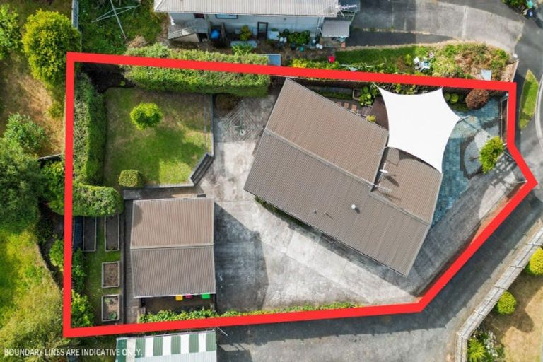 Photo of property in 27 Manapouri Place, Glenview, Hamilton, 3206