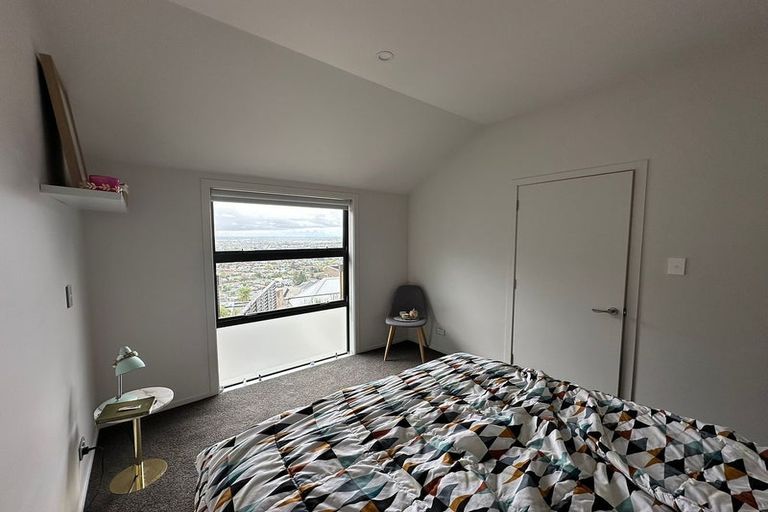 Photo of property in 1/14 Lookaway Place, Huntsbury, Christchurch, 8022