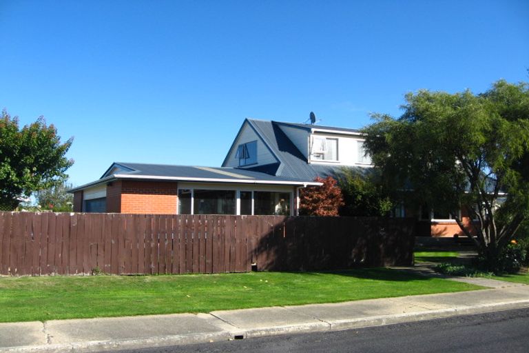 Photo of property in 1 Elgin Place, Mosgiel, 9024