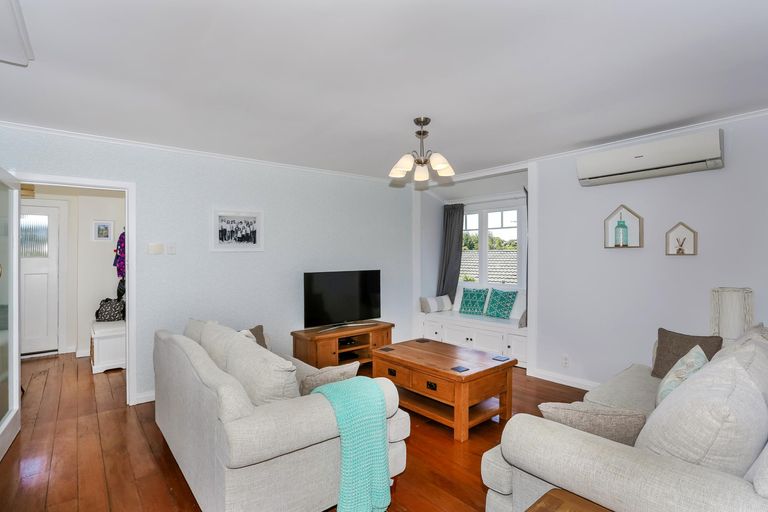 Photo of property in 6 Martindale Lane, Tuakau, 2121